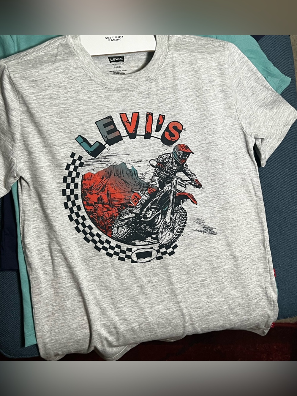 SizeS(7/8)3 piecesLevi'sHeatherGrayMotorcycle Graphic Tee with Red &Teal Accents